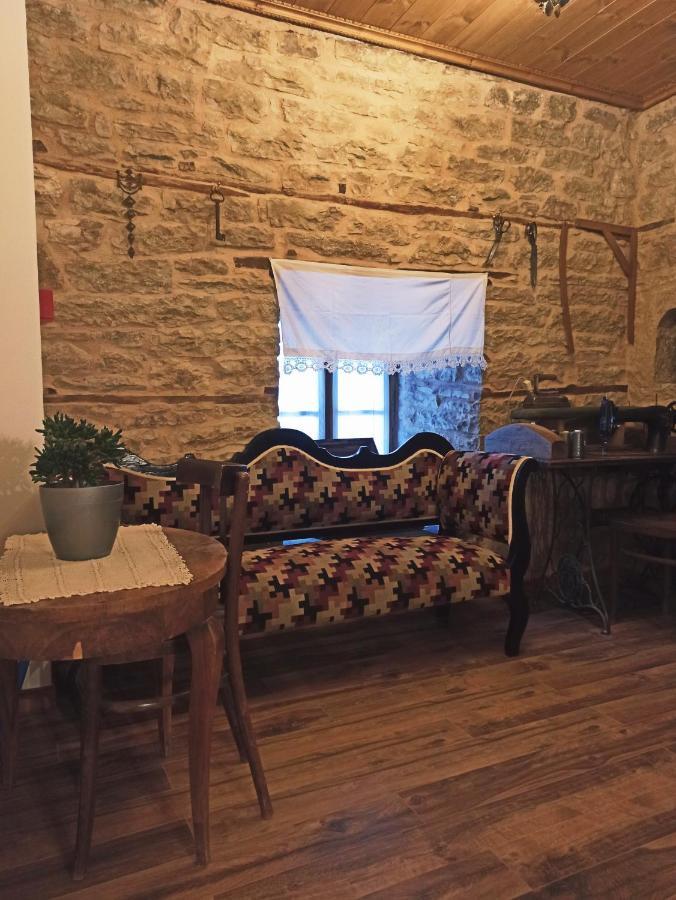 Boutique Hotel Praga Gjirokaster Exterior photo