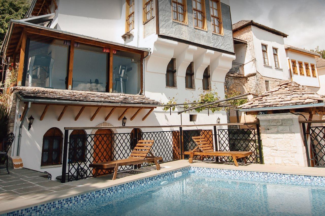 Boutique Hotel Praga Gjirokaster Exterior photo