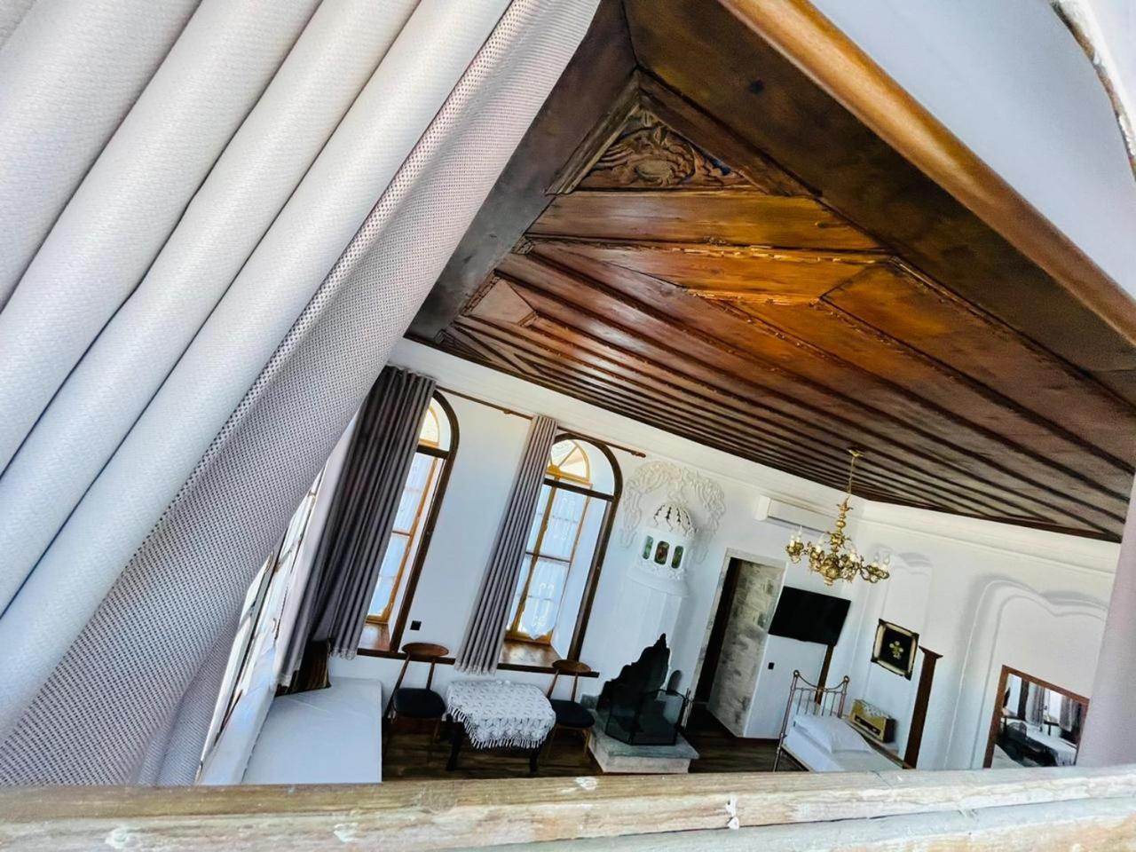 Boutique Hotel Praga Gjirokaster Room photo